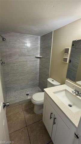 2680 Park Windsor DR 503, Fort Myers, FL 33901