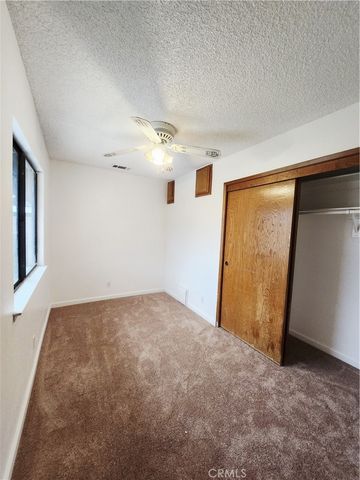 12850 Bermuda Dunes Drive, Victorville, CA 92395