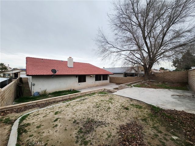 12850 Bermuda Dunes Drive, Victorville, CA 92395