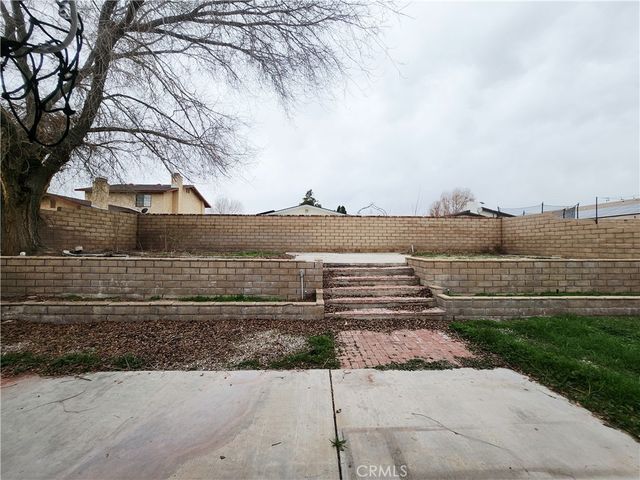 12850 Bermuda Dunes Drive, Victorville, CA 92395