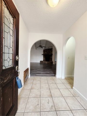 12850 Bermuda Dunes Drive, Victorville, CA 92395