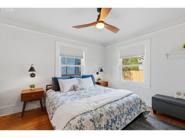 2605 Se Woodward St, Portland, OR 97202