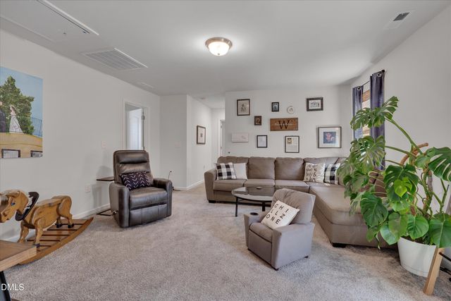 3104 Lake Barkley Way, Fuquay Varina, NC 27526