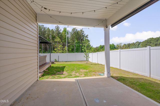 3104 Lake Barkley Way, Fuquay Varina, NC 27526