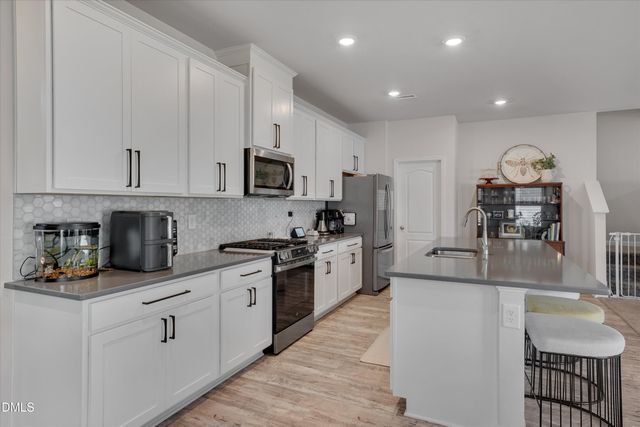 3104 Lake Barkley Way, Fuquay Varina, NC 27526