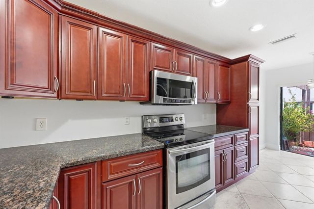 8336 NW 37th Place, Sunrise, FL 33351