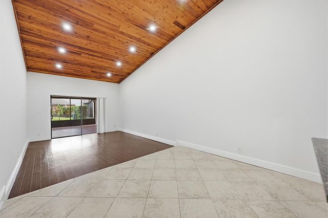 8336 NW 37th Place, Sunrise, FL 33351