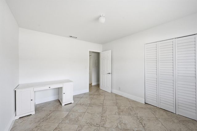 8336 NW 37th Place, Sunrise, FL 33351