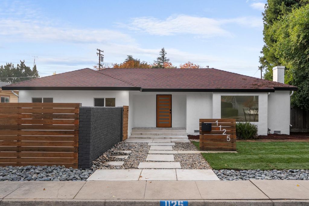 1125 Wellesley Ave, Modesto, CA 95350