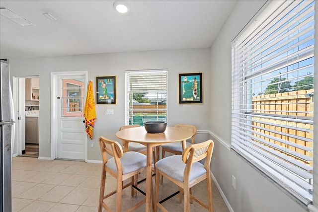 920 MYRTLE AVENUE, Venice, FL 34285