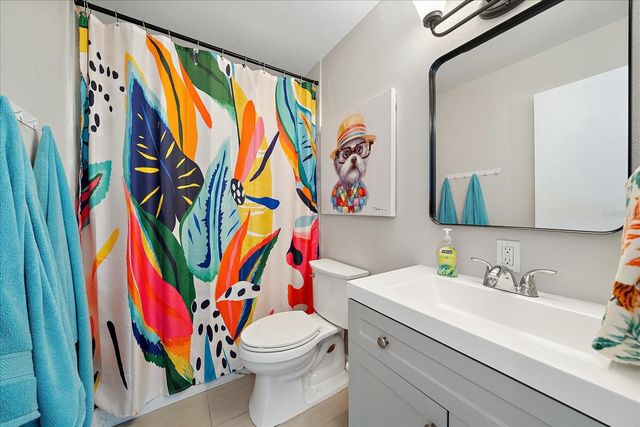 920 MYRTLE AVENUE, Venice, FL 34285