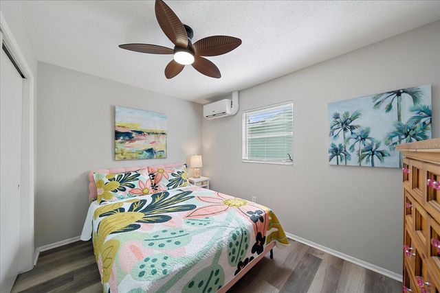 920 MYRTLE AVENUE, Venice, FL 34285