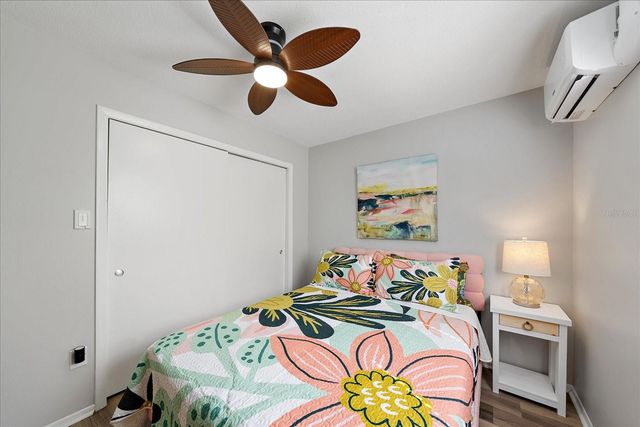 920 MYRTLE AVENUE, Venice, FL 34285