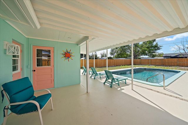 920 MYRTLE AVENUE, Venice, FL 34285