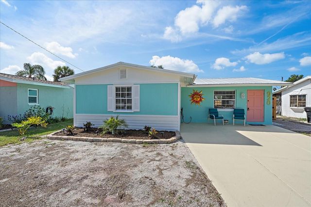 920 MYRTLE AVENUE, Venice, FL 34285