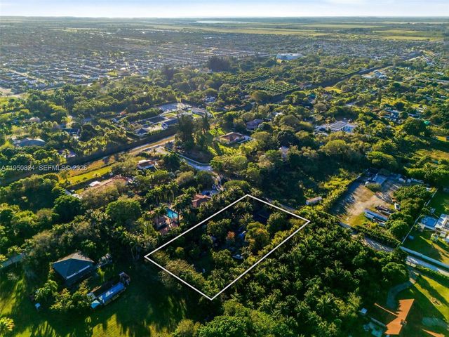 12325 SW 240th St, Homestead, FL 33032