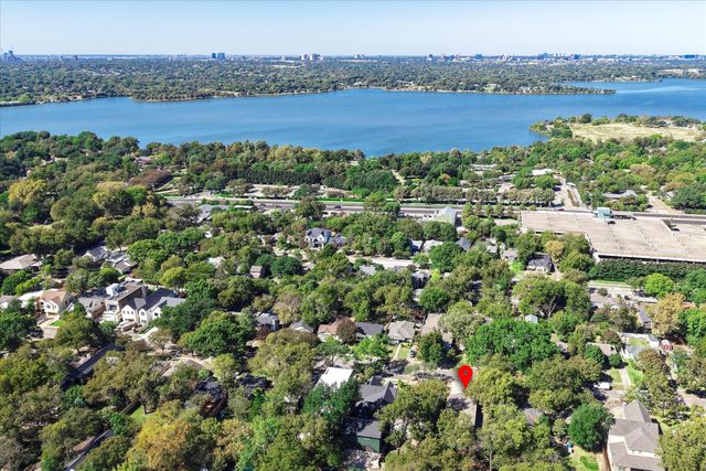 8702 San Fernando Way, Dallas, TX 75218