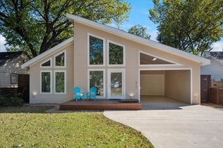 8702 San Fernando Way, Dallas, TX 75218