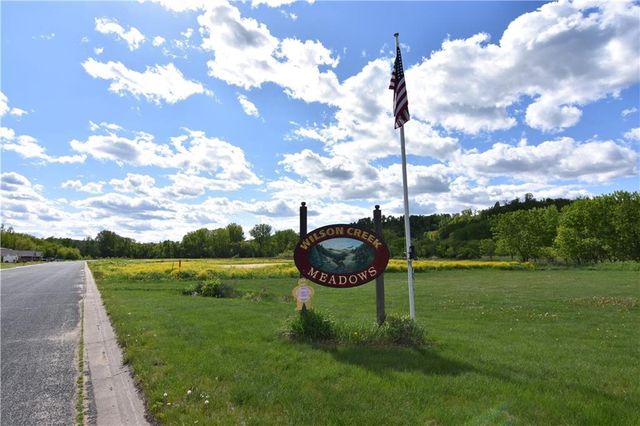 101 Baileyville Court, Knapp, WI 54749