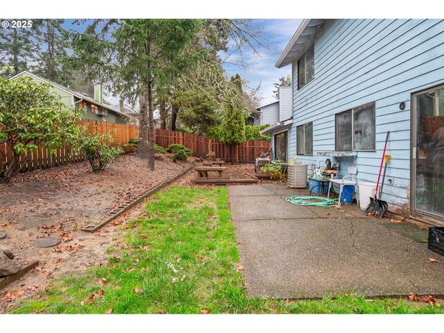 6170 Sw CHERRYHILL Dr, Beaverton, OR 97008