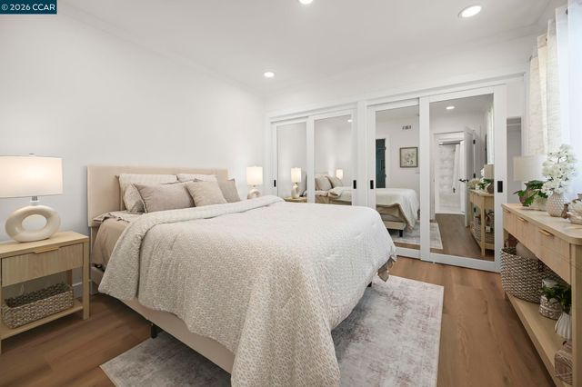 2045 Pine Knoll Drive 6, Walnut Creek, CA 94595