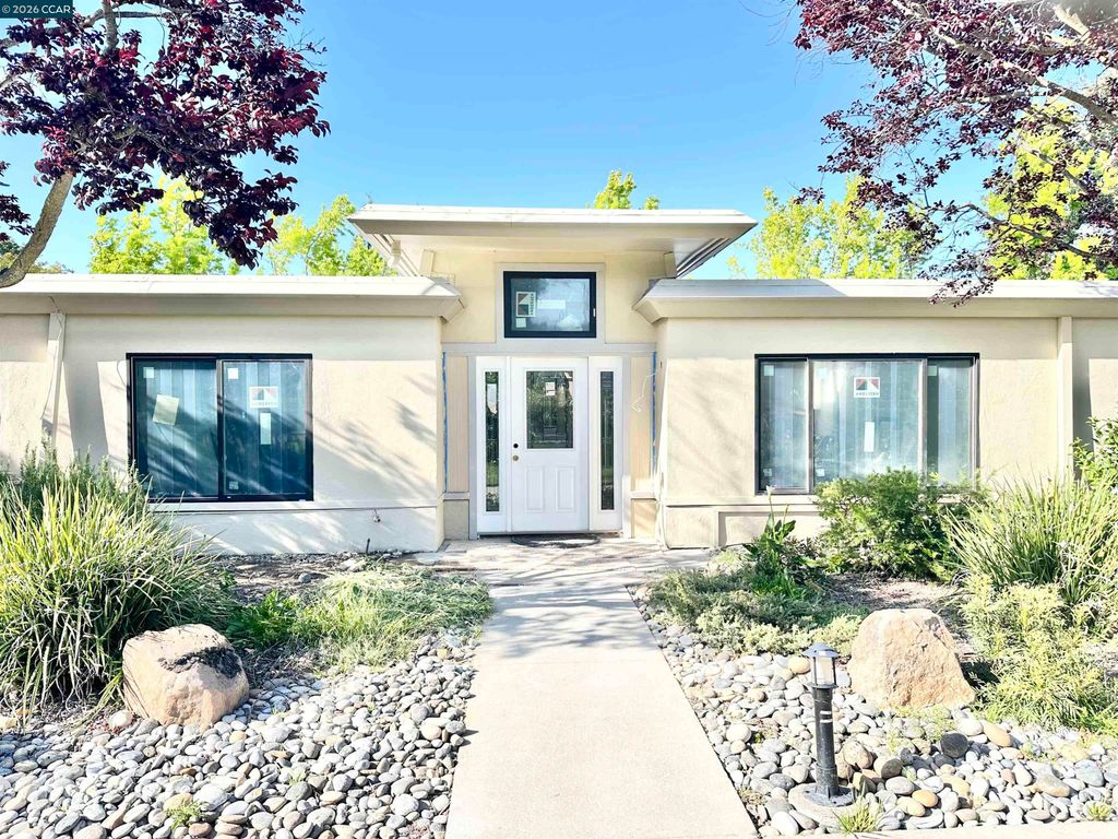 2045 Pine Knoll Drive 6, Walnut Creek, CA 94595