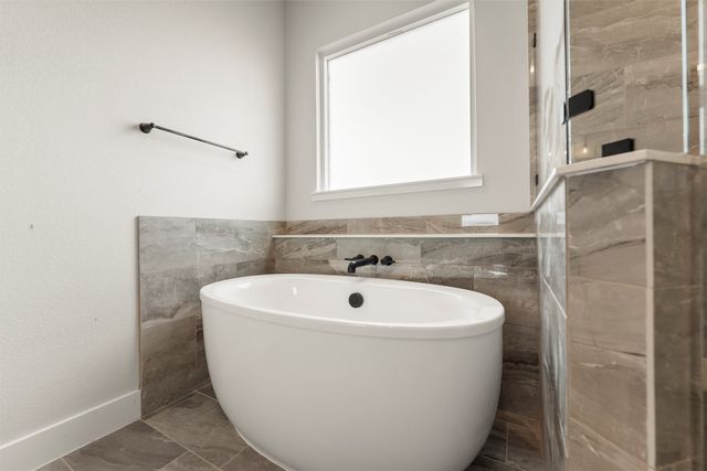 401 Texas Sage Trail, Weatherford, TX 76082