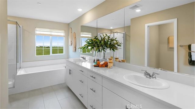 1704 Phantom Lane, Rialto, CA 92376