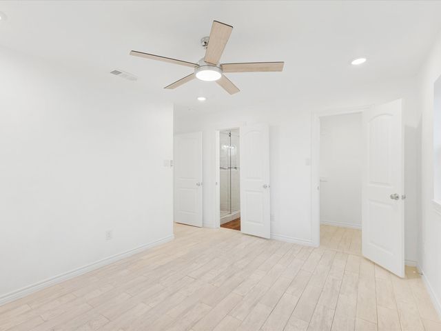 916 Kelley Drive, Everman, TX 76140