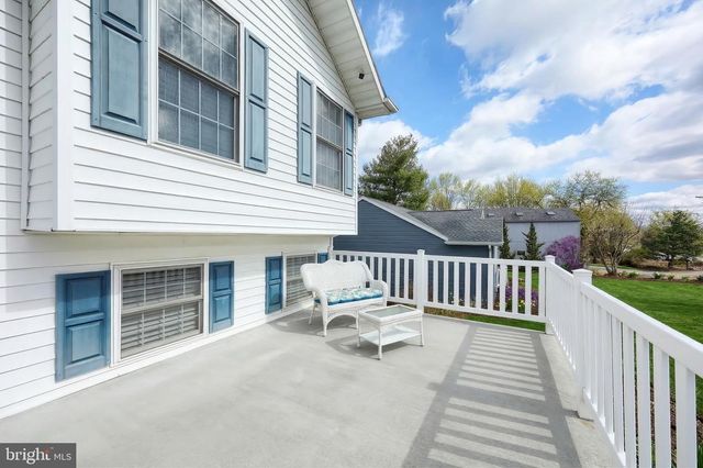 15 SEDGWICK DR, East Berlin, PA 17316