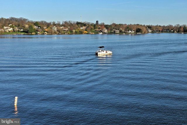 15 SEDGWICK DR, East Berlin, PA 17316