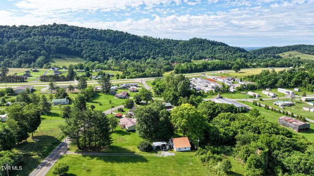 145 Stanley Valley Road, Rogersville, TN 37857