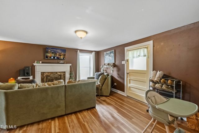 145 Stanley Valley Road, Rogersville, TN 37857