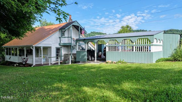 145 Stanley Valley Road, Rogersville, TN 37857