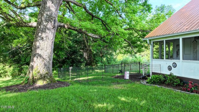 145 Stanley Valley Road, Rogersville, TN 37857
