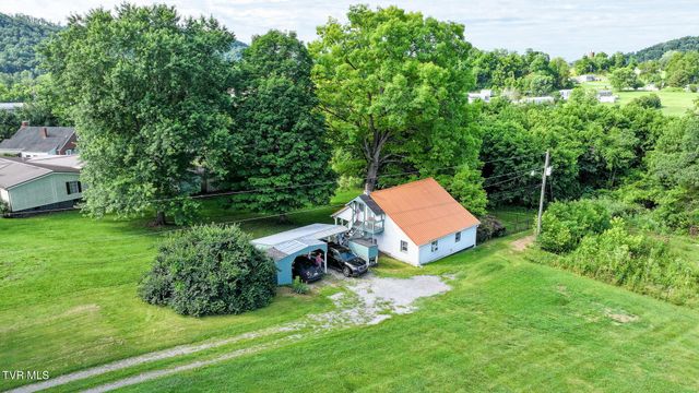 145 Stanley Valley Road, Rogersville, TN 37857