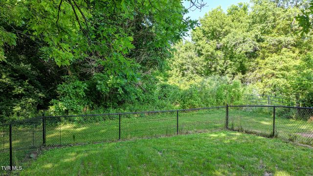 145 Stanley Valley Road, Rogersville, TN 37857