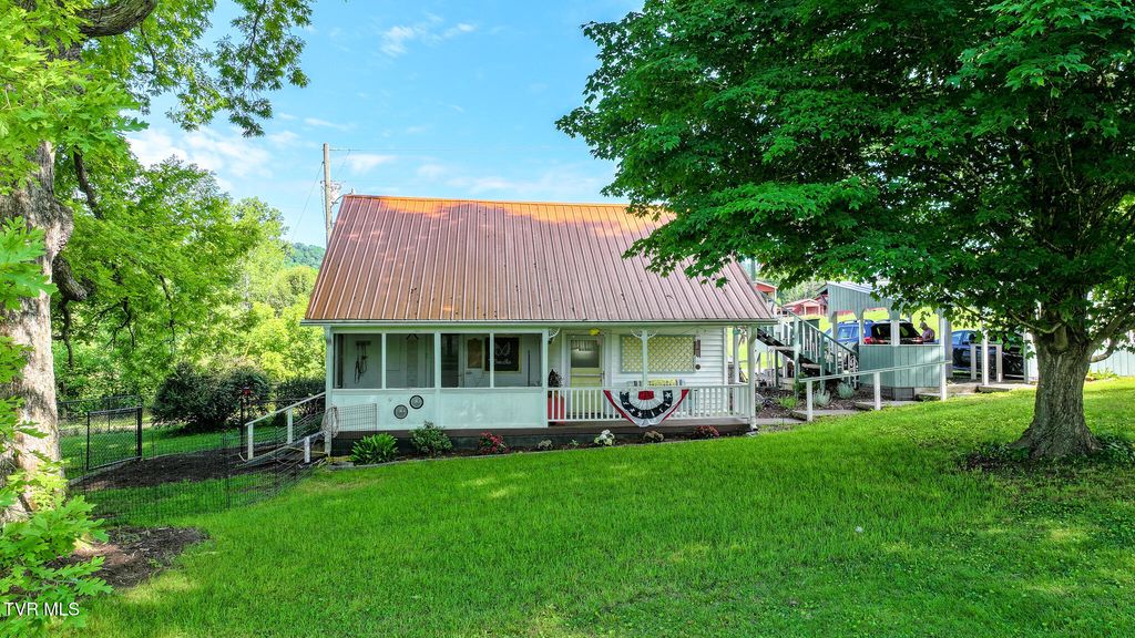 145 Stanley Valley Road, Rogersville, TN 37857