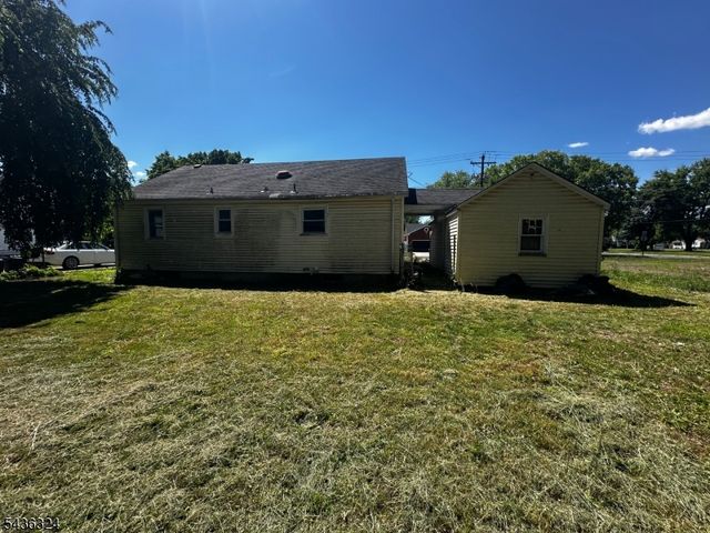 709 Huff Ave, Manville Boro, NJ 08835