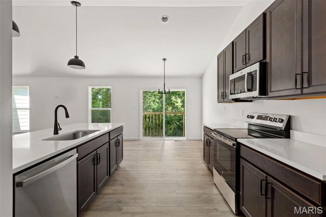 632 Cheyenne Station, Truesdale, MO 63380