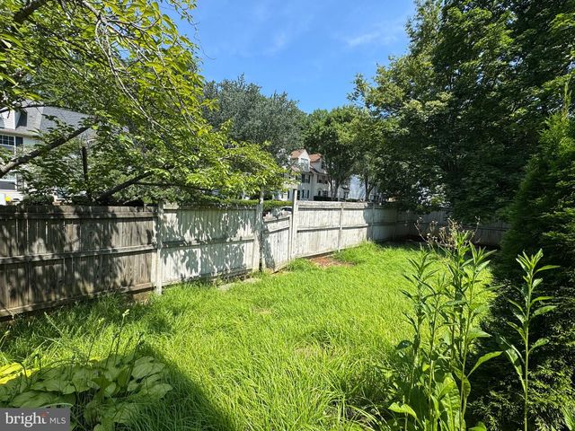 1512 WINTERBERRY DR, Arnold, MD 21012