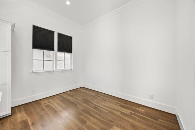 2234 Lou Ellen Lane D, Houston, TX 77018