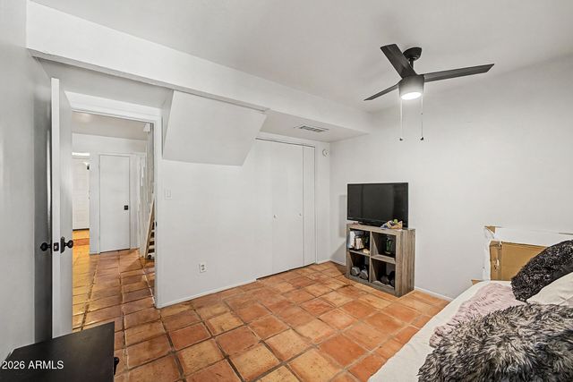 1127 E BELMONT Avenue, Phoenix, AZ 85020