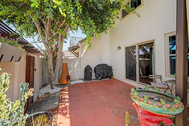 1127 E BELMONT Avenue, Phoenix, AZ 85020
