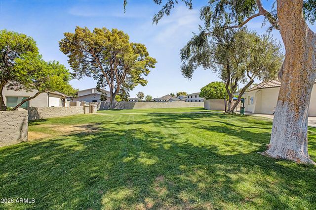 1127 E BELMONT Avenue, Phoenix, AZ 85020