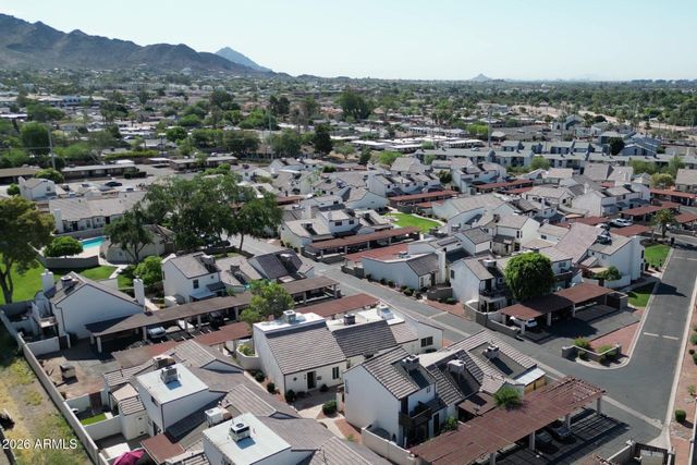 1127 E BELMONT Avenue, Phoenix, AZ 85020