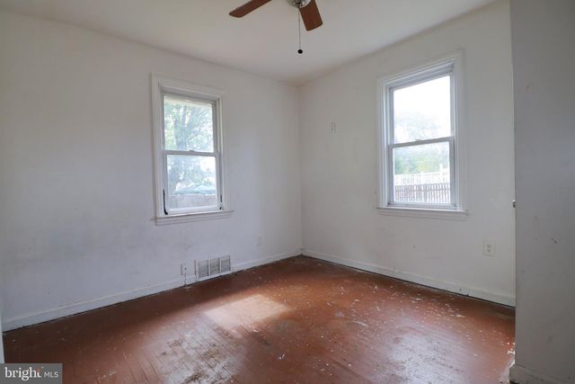 310 E CHURCH ST, Blackwood, NJ 08012