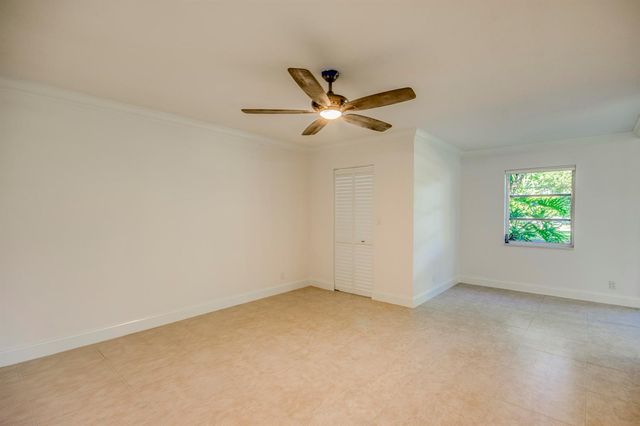 6865 Huntington Lane 105, Delray Beach, FL 33446