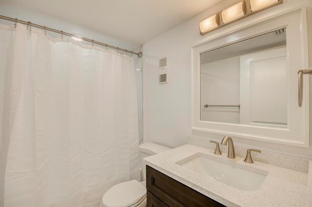 6865 Huntington Lane 105, Delray Beach, FL 33446