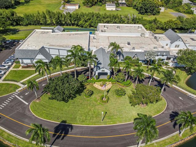 6865 Huntington Lane 105, Delray Beach, FL 33446